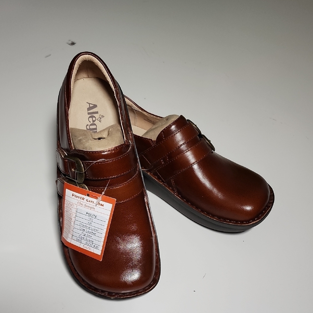 Alegria Women's Brown Leather Shoes